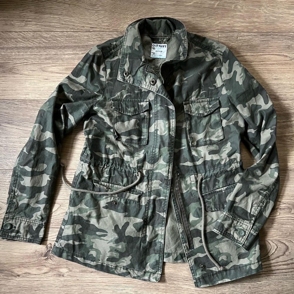 Womens Camo Jacket